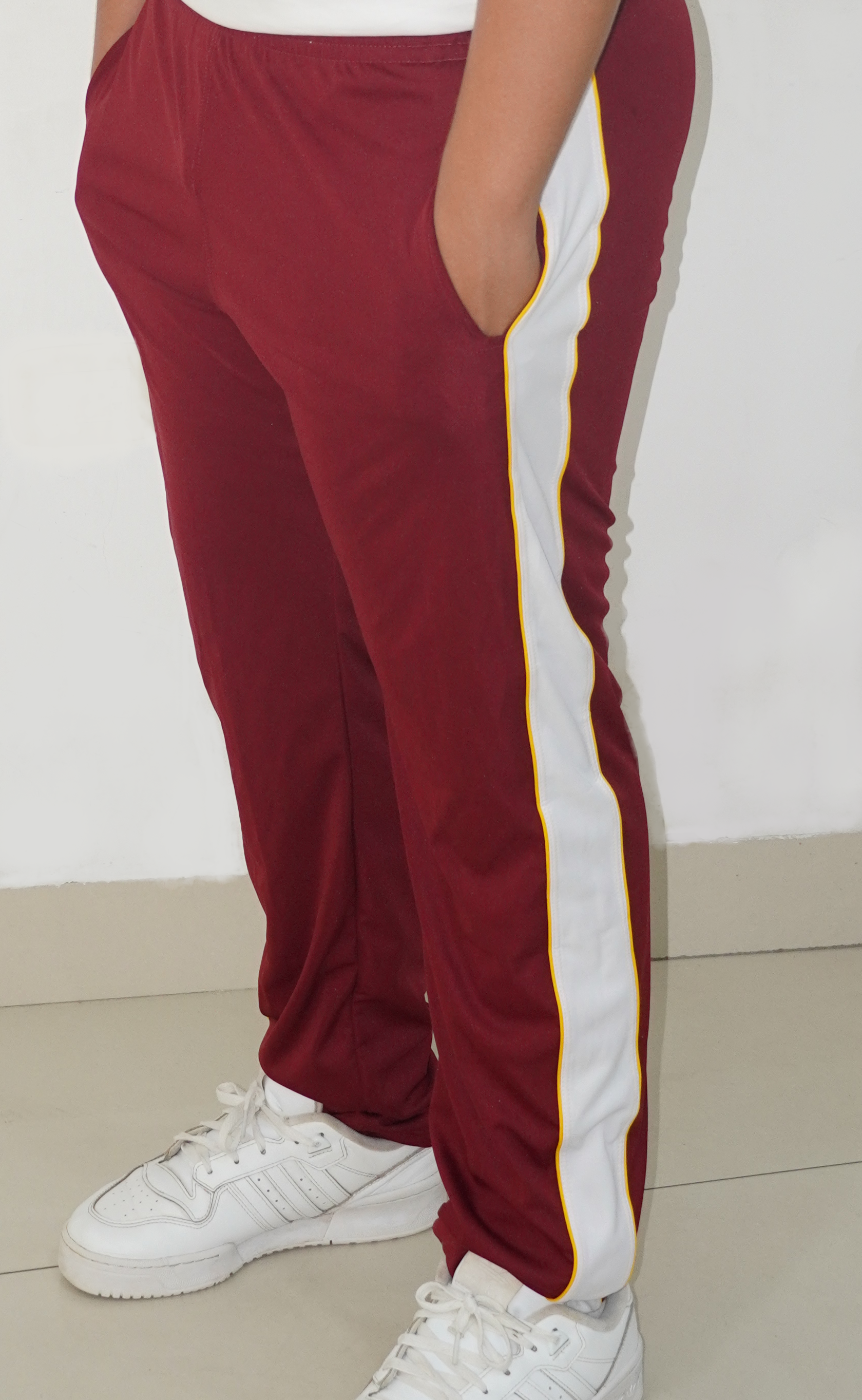 Uniformes IE BERNABE GURIDI