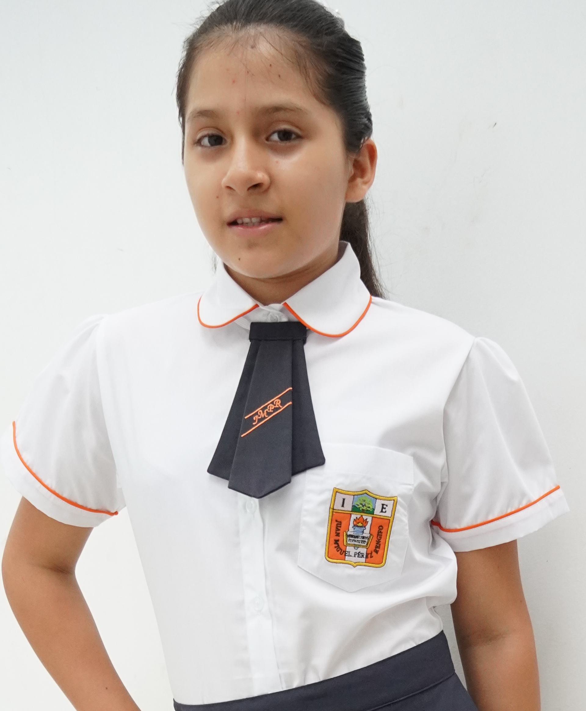 Uniformes IE JUAN MIGUEL PEREZ RENGIFO
